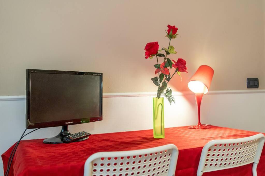 Terrazze Italiane City Center - Red Apartment Verona Exterior photo